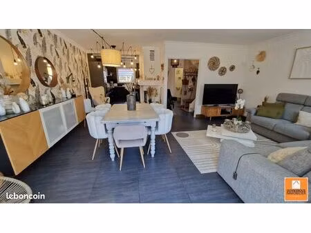 maison 6 pièces 145 m²