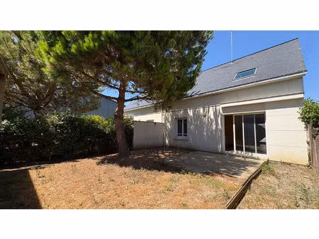 maison à pellouailles les vignes de 5 pièces avec garage et jardin.