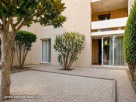 exclusivite avignon intra t4 avec jardin  cour et parking