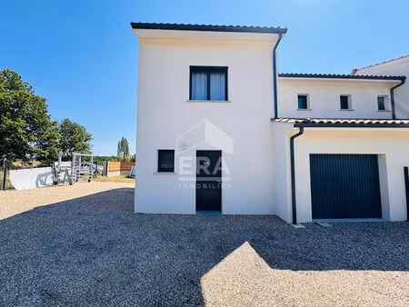 maison neuve 4 pièces à vendre à la lande-de-fronsac (réf. 3202)