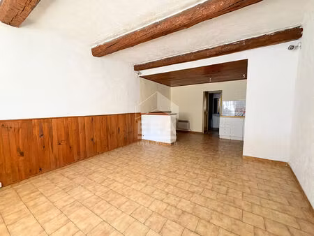 à vendre 13610 le puy-sainte-réparade maison de ville d'environ 90 m².