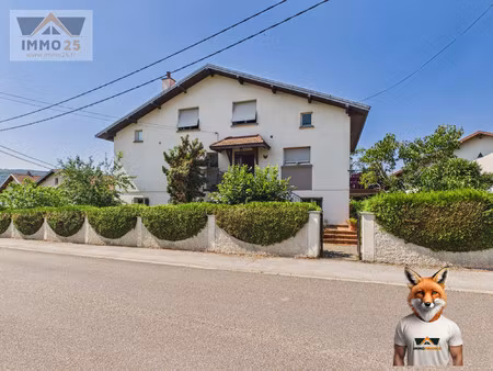 maison familiale de 212 m² – 6 chambres – terrain de 859 m?
