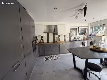 maison 6 pièces 100 m²