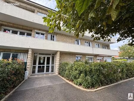 appartement 1 pièce 27 m²