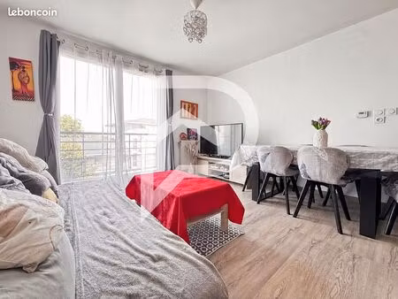 appartement 3 pièces 56 m²