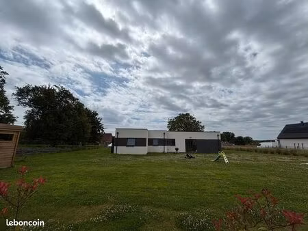 plain-pied contemporain dpe a – patio lumineux – 4 chambres – terrain 1100m² vue champs – 