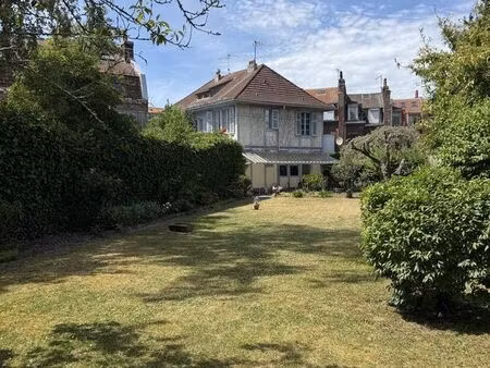 villa 6 pièces 153 m²