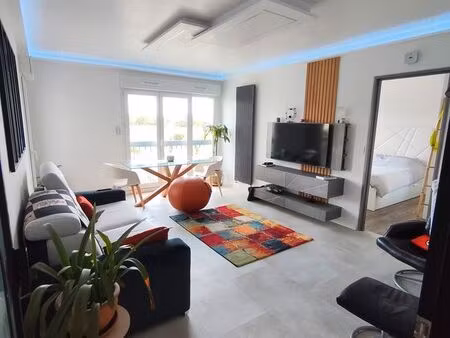 appartement 2 pièces  49 m²  senlis