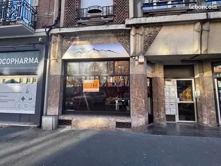 commerce 90 m²