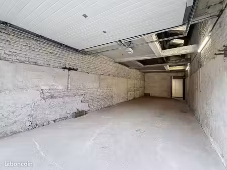 local industriel 67 m²