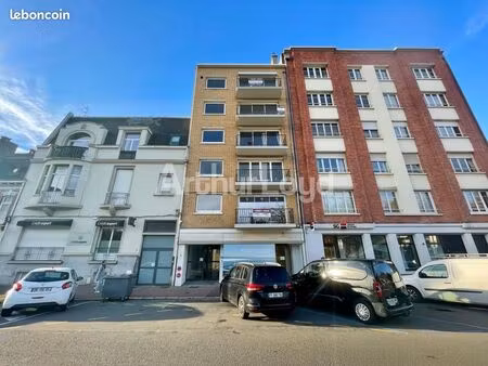 bureaux 172 m²