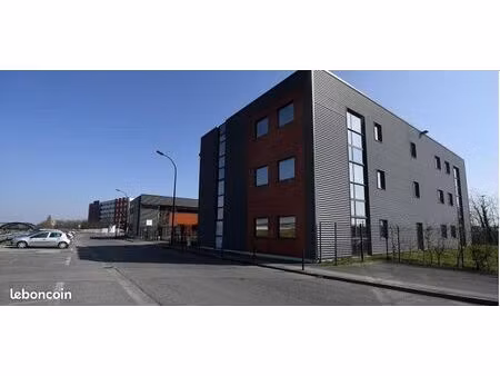 bureaux 142 m²