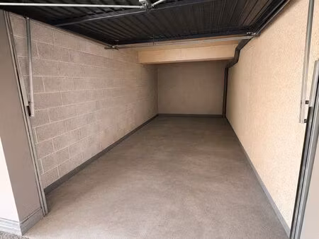 garage  box dans résidence sécurisée