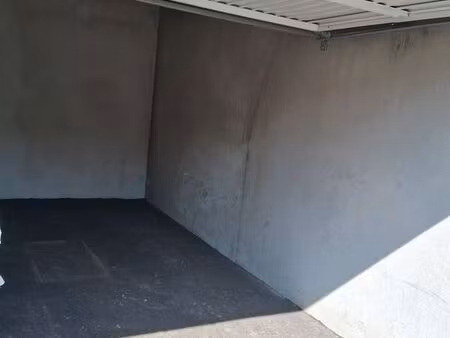garage 12 m2 à louer