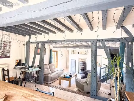 propriété 9 pièces 180 m²