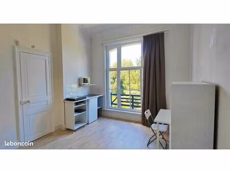 chambre meublée 22 m² – idéal étudiant – gare d'armentières