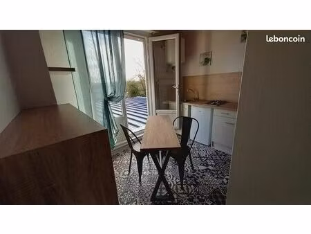 chambre meublée chambre comprise