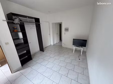studio meublé