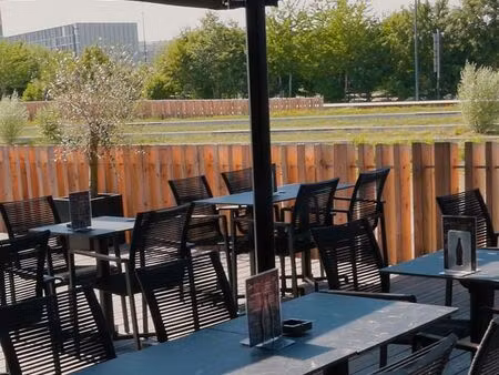 en exclusivite - fonds de commerce - restaurant - licence iv - terrasse privée - roubaix