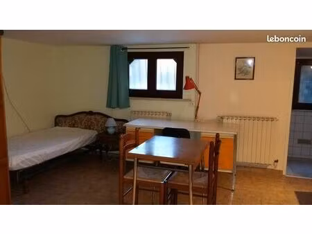 appartement meublé pour etudiant seul uniquement