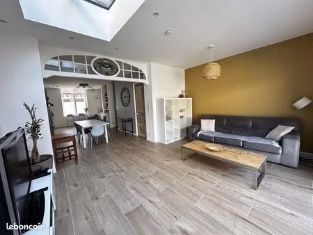 maison 6 pièces 128 m²
