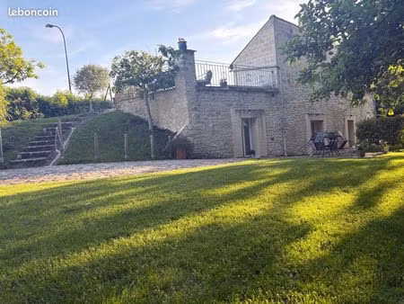 maison+ 2 gîtes ou appartement indépendants de 75 m2 chacun au cœur de senlis