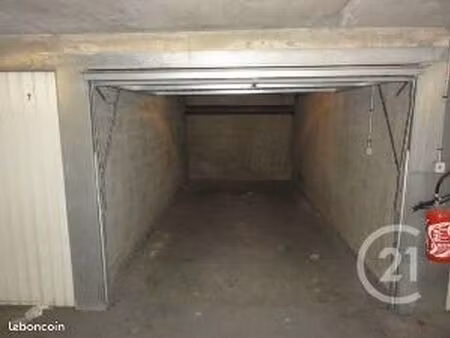 garage/box 13 m² beauvais