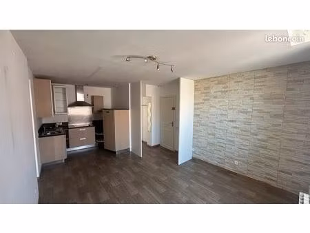 ? appartement t2 en centre d’annoeullin