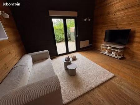 charmant t2 en duplex avec jardin privatif