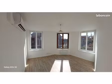 t2 rénové lumineux à louer tourcoing-blanc seau