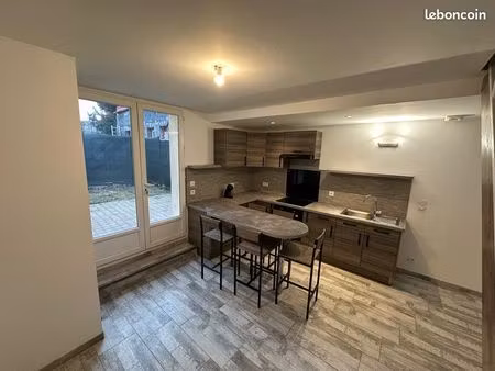 location  f4 avec cours  noyon