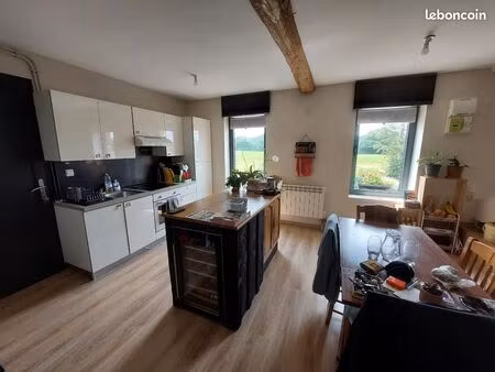 appartement loft dans ancienne grange à villereau