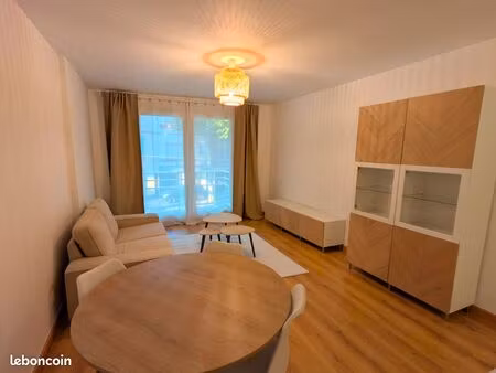 superbe t2 meublé 45m² avec balcon et garage – cœur de loos / proche fac de médecine  chu 