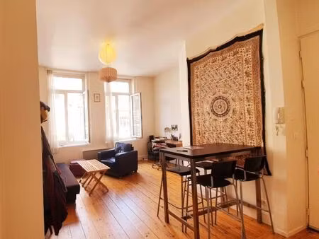appartement 3 pièces 54 m²