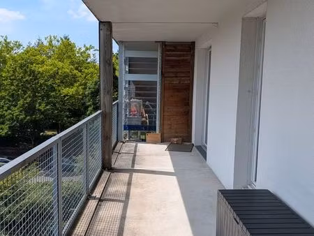 lille sud – t3 69m² avec terrasse 20m²  loggia et parking – ascenseur – résidence 2011 – d