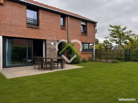maison 6 pièces 107 m²