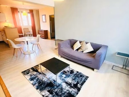 appartement spacieux 50m2. proche gare