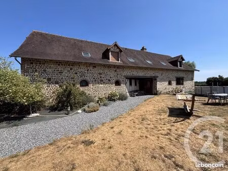 longère 8 pièces 238 m²