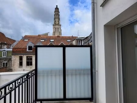 t3 neuf 68 m² - centre-ville arras - balcon vue beffroi