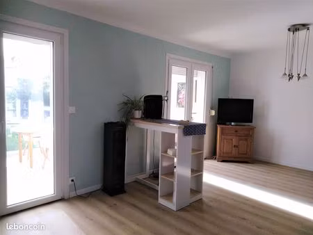 district arras  maison meublée