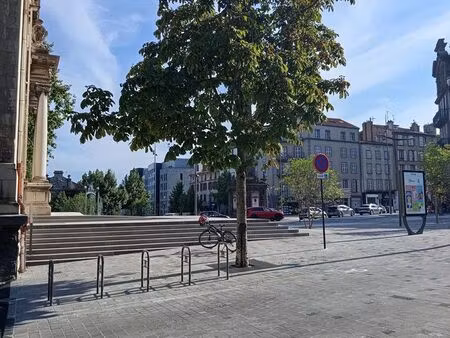 appartement 50m2   plateau central  rue lecoq