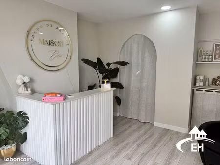 local 28 m² l aigle