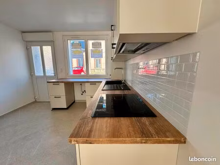 duplex entièrement rénové - comme une petite maison  terrasse & grand garage