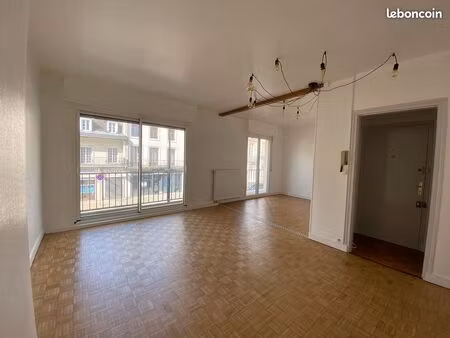 appartement 70 m² centre-ville