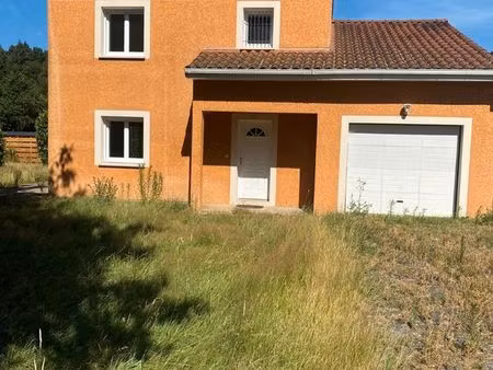 maison individuelle proche d'ambert