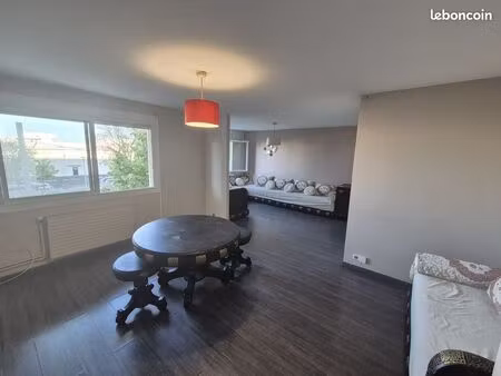 appartement 3 pièces 85 m²