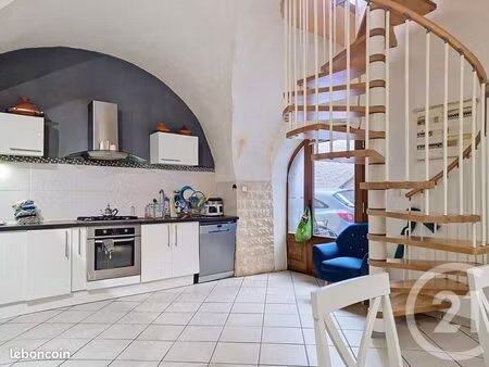 maison 5 pièces 115 m²