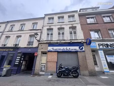 immeuble 9 pièces 227 m²