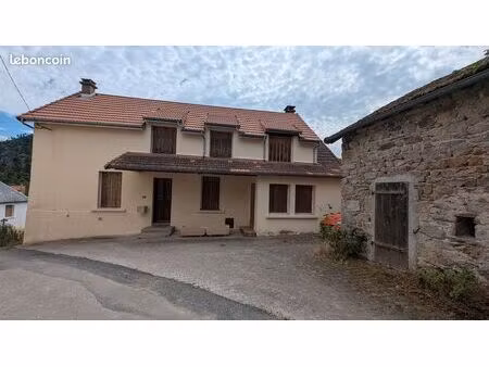 charmante maison du début du siècle à châteauneuf-les-bains