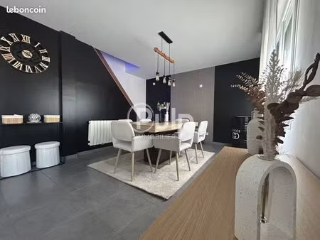maison 5 pièces 84 m²